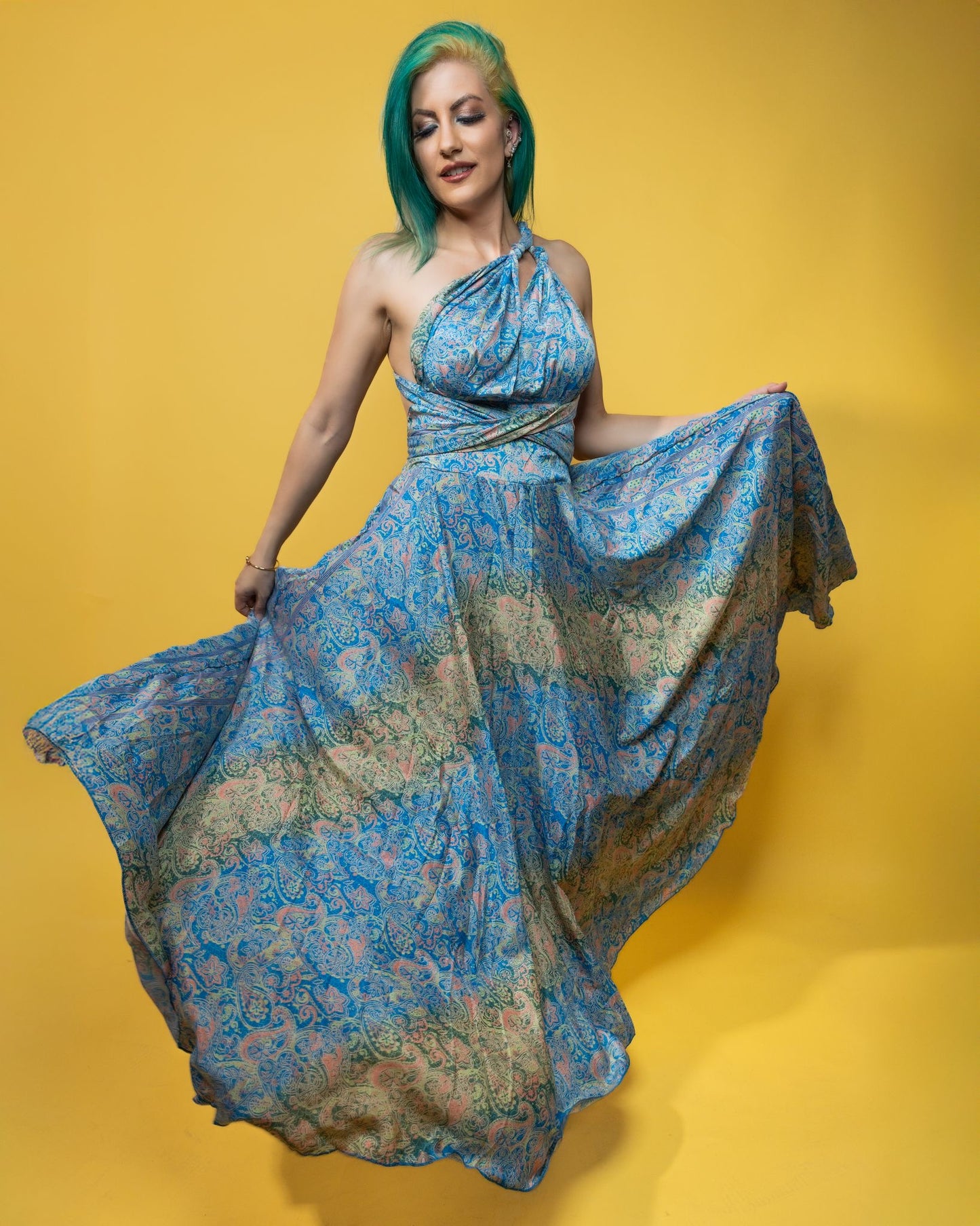 Multi Cross Dress